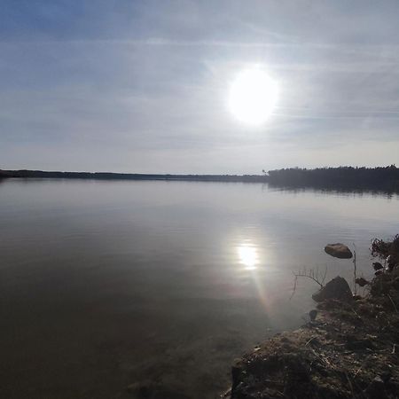 Ubytovani V Klimatizovanych Chatickach Stit Chlumec nad Cidlinou Extérieur photo