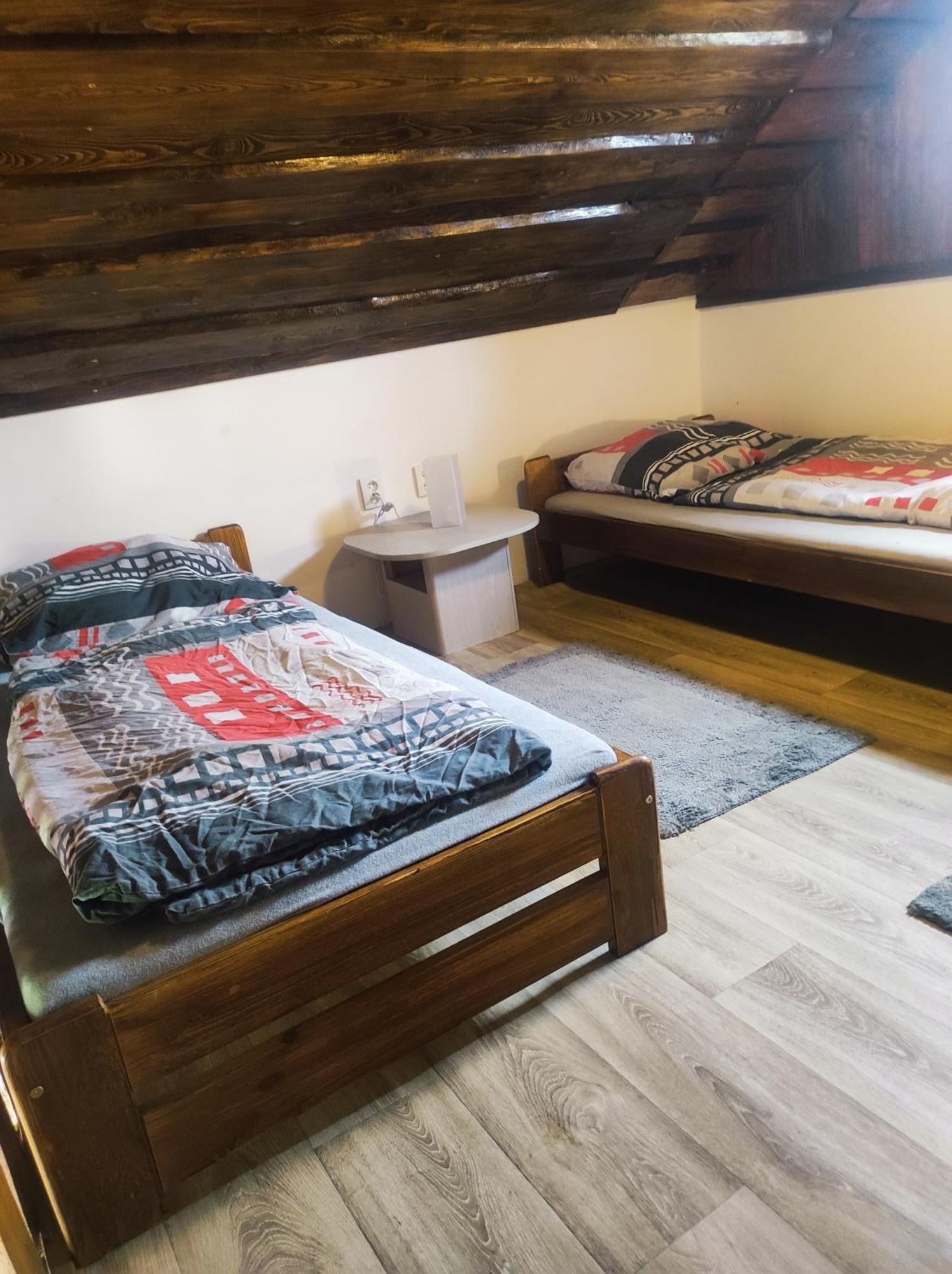 Ubytovani V Klimatizovanych Chatickach Stit Chlumec nad Cidlinou Extérieur photo
